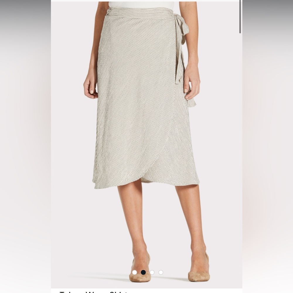 Willow & Clay Tulum Wrap Skirt Size Small
